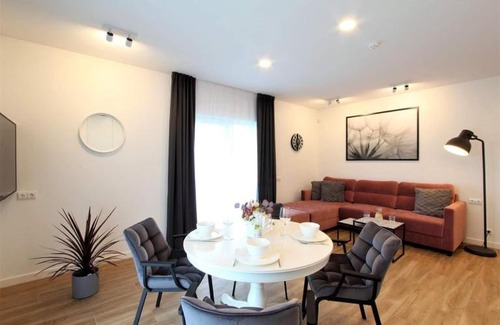 Palanga Villa | Vila Katalėja Jūsų komfortiškam poilsiui prie jūros!