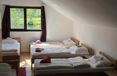Jezero House | Vila kraljice Teute
