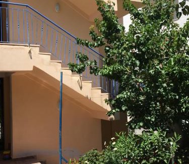 Sarande House | Vila Lemon Tree