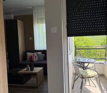 Vrdnik Apartment | Vila Lena Pool Resort - Studio 6