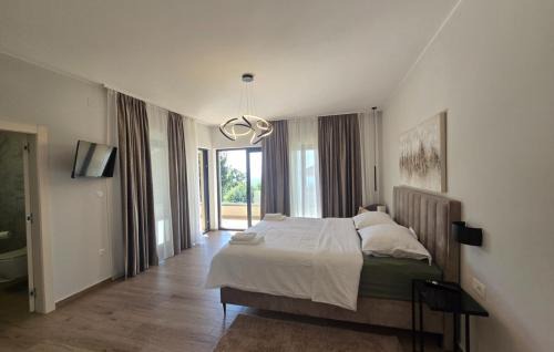 Sarsoni Villa | Vila SUNLIFE with pool&sauna by Villas Guide