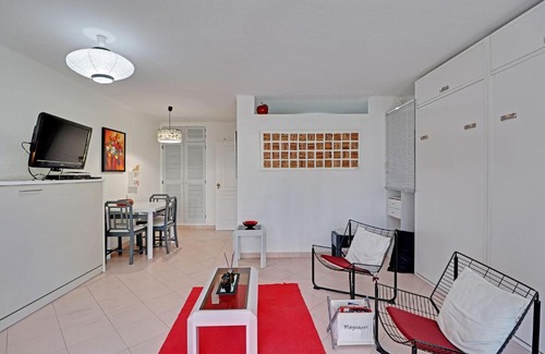 Cavacos Apartment | Vilamoura Stylish with Pool by Homing