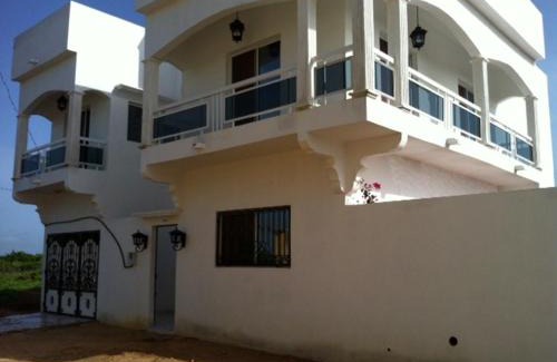 Thies Villa | Villa à Thiès avec piscine à 15mn de l'aéroport