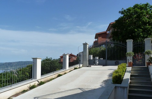 Gioiosa Marea House | Villa 1,5km From the Sea with a fantastic view