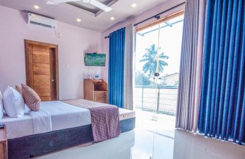 Kaduruduwa Hotel | Villa 73 Unawatuna
