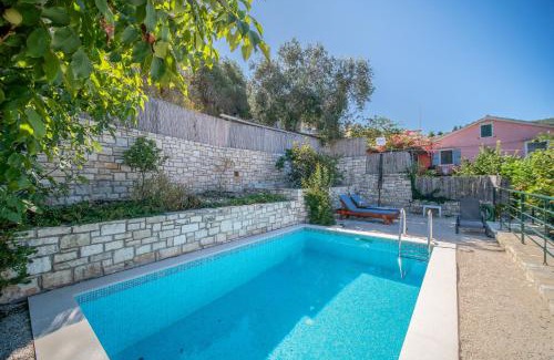 Mpogdanatika Villa | Villa Adamantia Paxos
