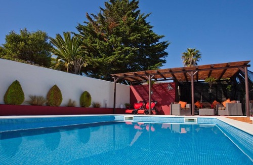 Guia Villa | Villa Aguas in Guia ALGARVE with private pool and jacuzzi