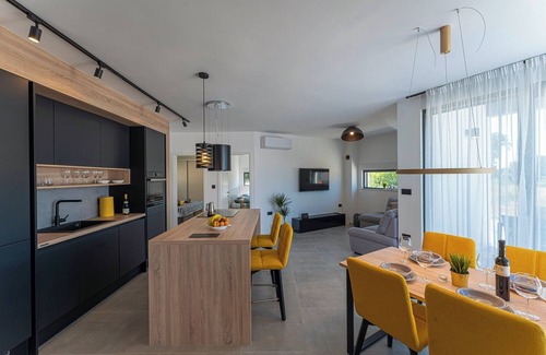 Brgod Villa | Villa Ambri in Trget - Haus für 4-5 Personen
