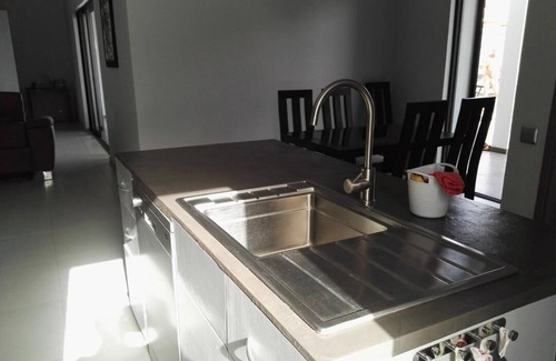 Ngaparou Villa | VILLA AMY near shopping center and 7-minute walk from the beach