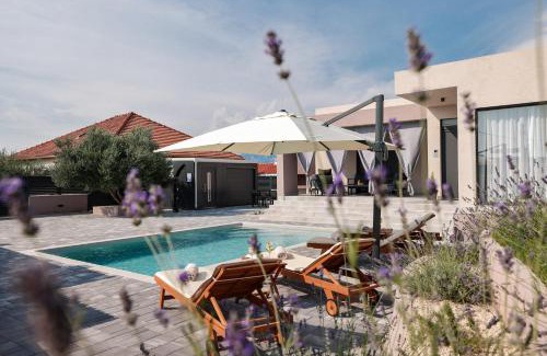 Vrsi Villa | VILLA ARGOLA