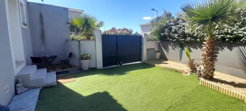 Aimargues Villa | Villa avec piscine proche des plages