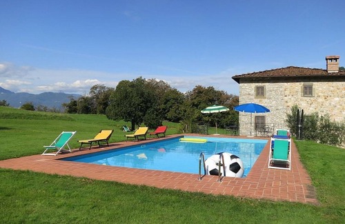 Coreglia Antelminelli Villa | Villa Azelea, stunning mountain location, large private pool with shallow end.