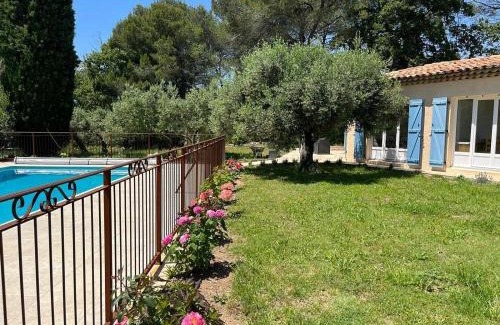 Trans-en-Provence House | Villa "belles feuilles" avec piscine et tennis