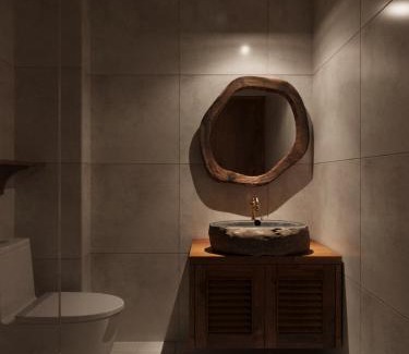 Hai Ba Trung Apartment | Villa Céleste Elegance-Central French Charm-Jacuzzi-Free Airport