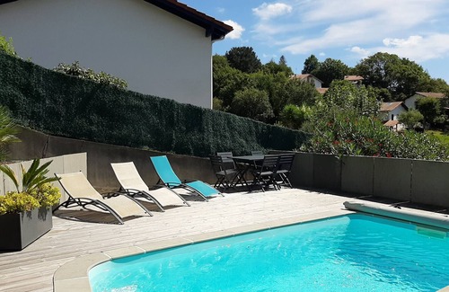 Behobie Villa | Villa Ciboure, 4 bedrooms, 8 persons