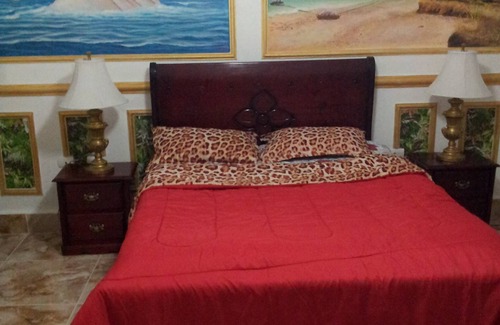 Centro Villa | villa con jardin con entrada directamente en la playa 3 suits completos