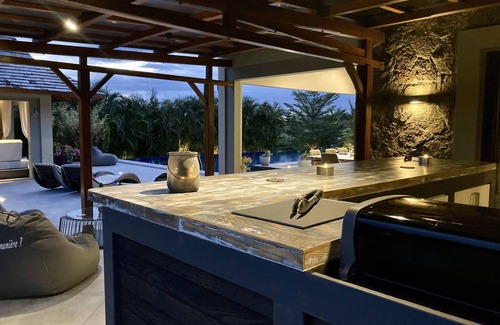 Black River Villa | Villa Contemporaine - Côte Ouest