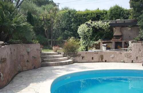 Giens Villa | villa d'exception avec piscine , au bord de la mer