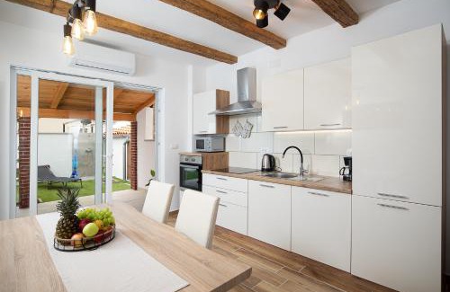 Banjole Villa | Villa Dana