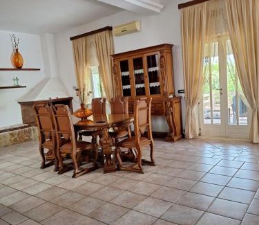 Villa Castelli House | Villa Dany