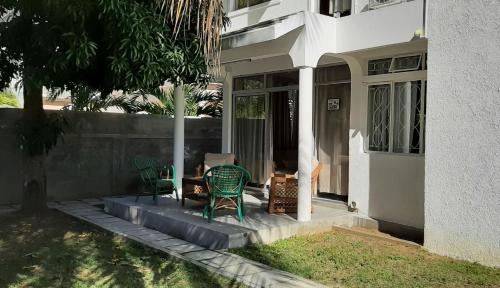 Wolmar Villa | Villa de luxe avec piscine a 200m de la plage