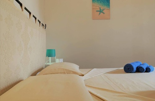 Cala Sinzias House | Villa Del Moro FREE WIFI 300mt from Sinzias' Beach