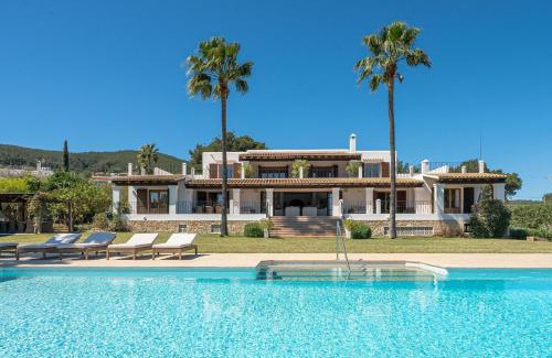 Santa Eulalia del Rio Villa | Villa Des Riu