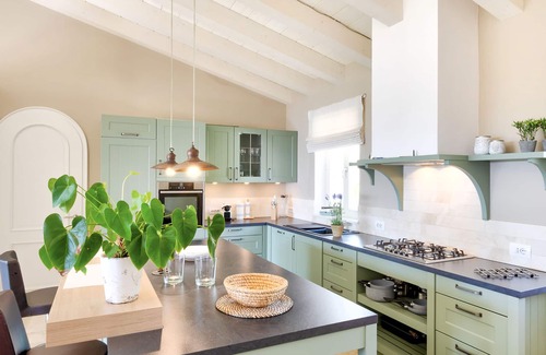 Lacona House | Villa di Sogno by Interhome