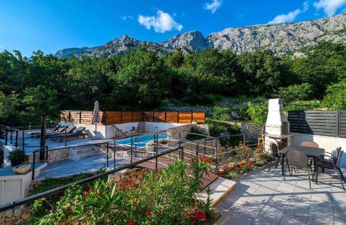 Tucepi House | Villa Didovina mit Pool und Meerblick
