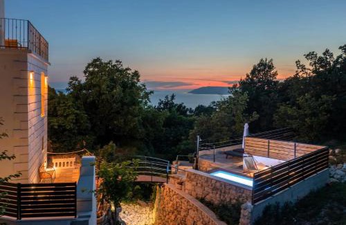 Tucepi House | Villa Didovina mit Pool und Meerblick