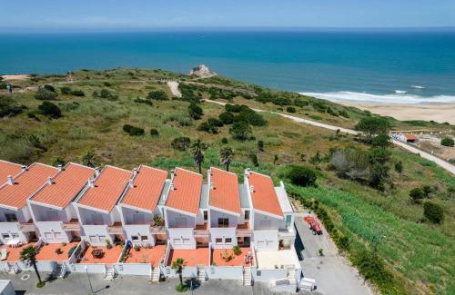 Nazare Villa | Villa Dunas - BIG WAVES VIEW by Silver Prop