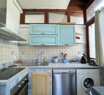 Specchiolla House | Villa Elena Riva Marina