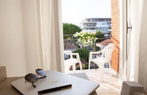 Viserba Hotel | Villa Ella by Interlux