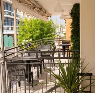 Viserba Hotel | Villa Ella by Interlux