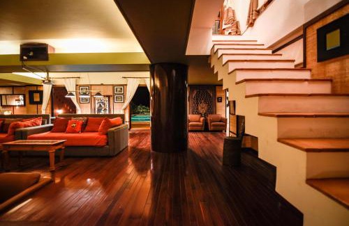 Punta Mala Villa | VILLA ESPLENDOROSA At Los Destiladeros
