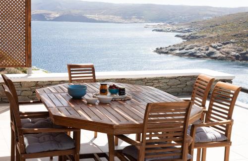 Kithnos House | Villa Fani for 4 guests