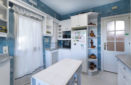 Torrelodones Villa | Villa for 8 people in the northwest of Madrid, 20 minutes from downtown，.