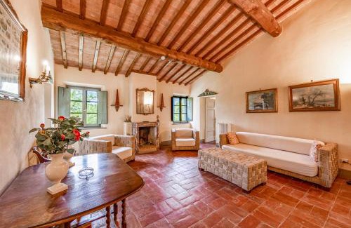 Peccioli Villa | Villa Giunone With Pool Close to Volterra - Happy Rentals