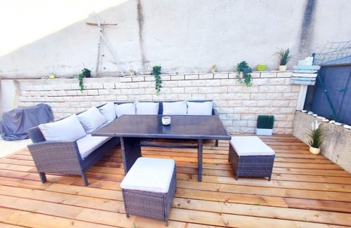 Gigean Villa | Villa Good Vibes, près des plages ( 10 mn étang de thau, 15 mn mer)