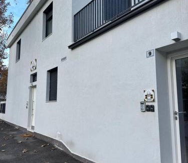 Merano House | Villa Hajdi Q & U