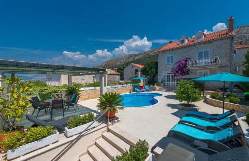 Pile Villa | Villa Ida