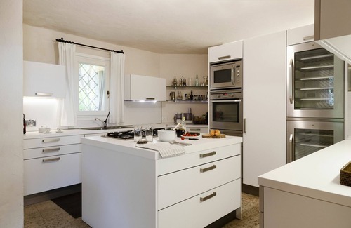 Cala di Volpe Villa | Villa in Abbiadori with 7 bedrooms sleeps 10