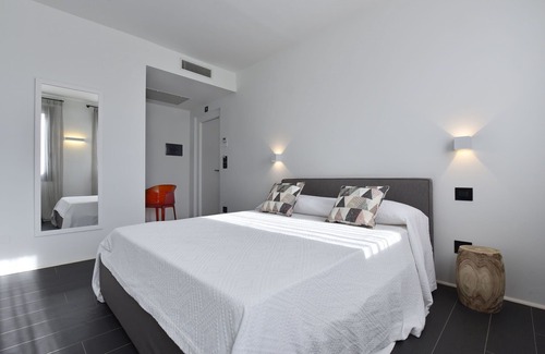 Favignana Villa | Villa in Favignana with 6 bedrooms sleeps 12