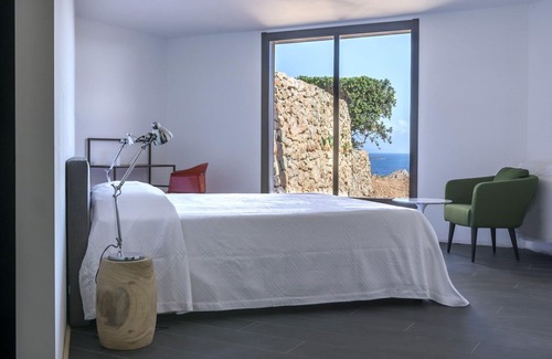 Favignana Villa | Villa in Favignana with 6 bedrooms sleeps 12