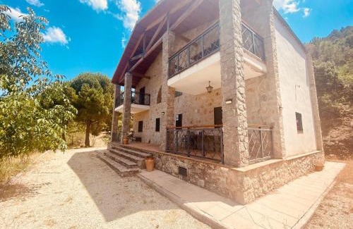 Torres Villa | Villa in Torres with Pool near Sierra Mágina, cleaning included