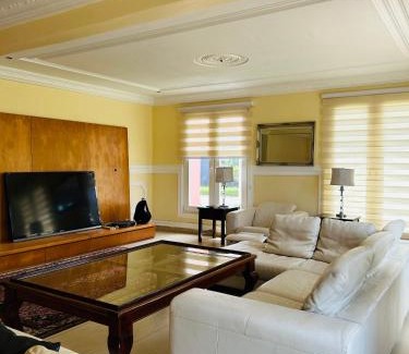 Teshie House | Villa Kidege