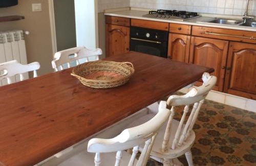 Gioia del Colle Apartment | Villa L'Ottagono con cucina parcheggio privato telecamerizzato e wifi