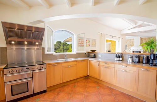 Lorgues Villa | Villa Les Etoiles by Villa Plus