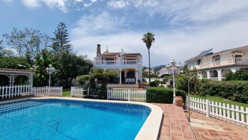 Benalmadena Costa Villa | Villa Lucía - Benalmádena Costa