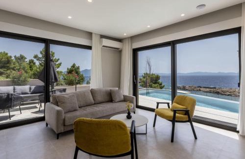 Orebic Villa | Villa Luxury Villa Luce by Interhome